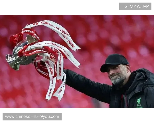 利物浦对阵热刺一役,安菲尔德球场响起致敬克洛普歌声 利物浦对阵热刺一役,安菲尔德球场响起致敬克洛普歌声